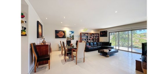 3 Schlafzimmer Villa in Guia, Portugal, Nr. 352662 4