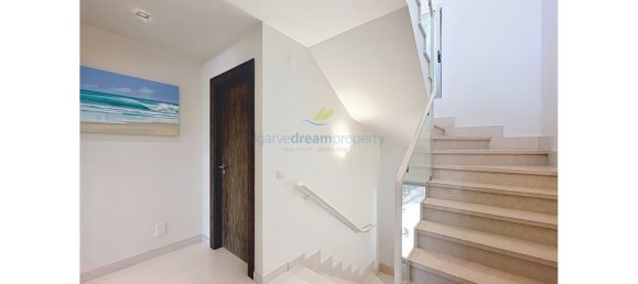 3 Schlafzimmer Villa in Guia, Portugal, Nr. 352662 20