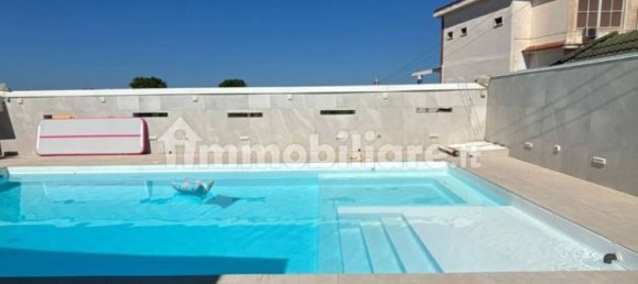 3 bedrooms Villa in Giugliano in Campania, Italy No. 260215 4