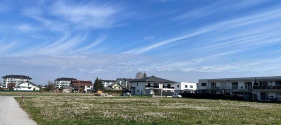 Land in Mattighofen, Austria No. 165978 3