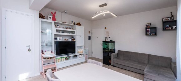 Apartamento de 1 dormitorio en Quarrata, Italy No. 259448 9