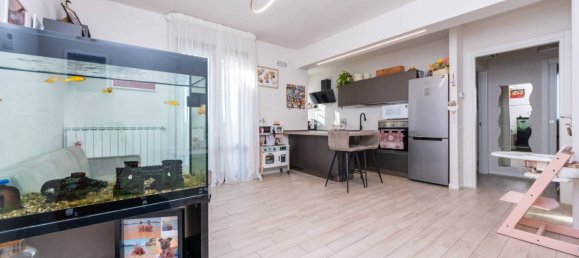 Apartamento de 1 dormitorio en Quarrata, Italy No. 259448 2