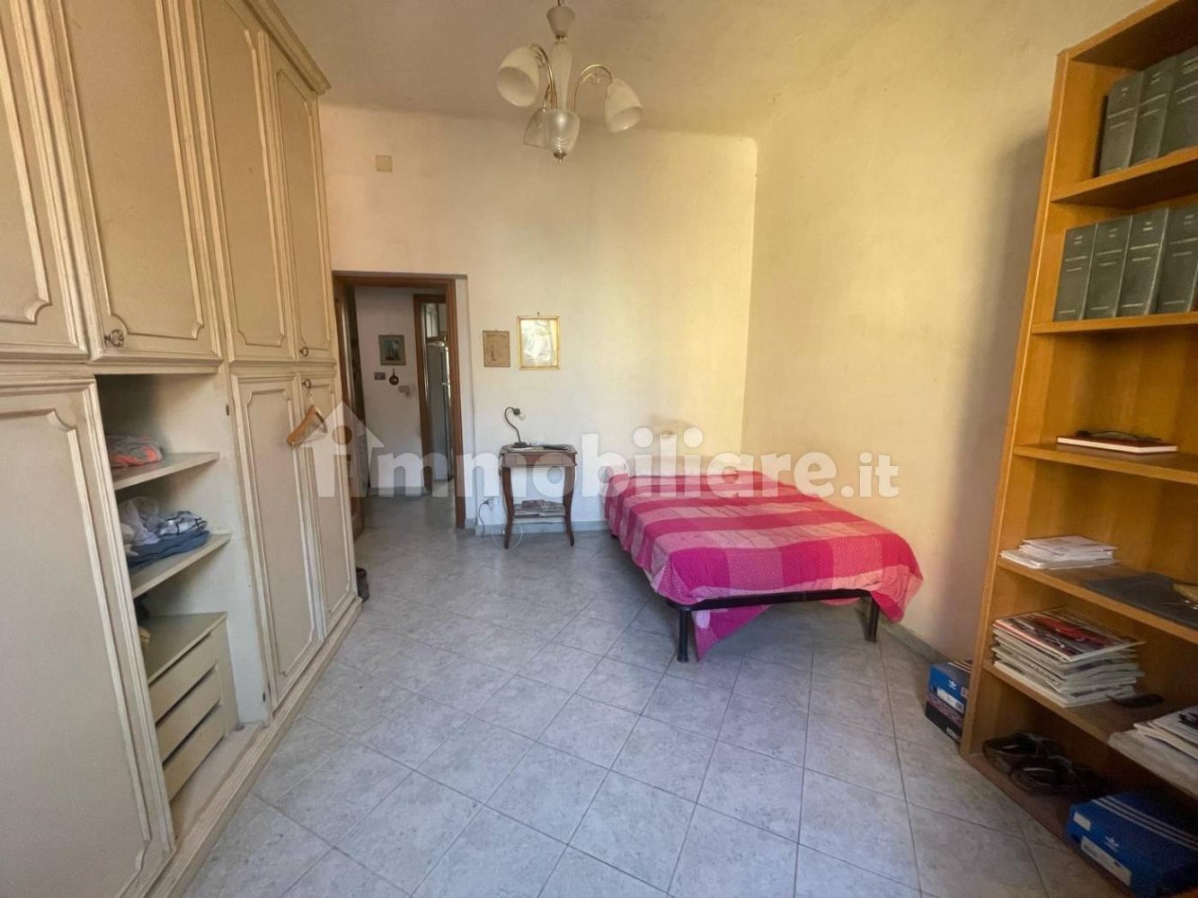 Квартира с 2 спальнями в Генуя, Италия № 352362