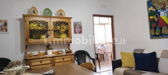3 Schlafzimmer Wohnung in Adelfia, Italy, Nr. 72090 11