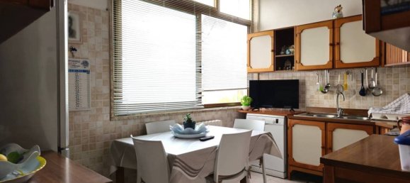 3 Schlafzimmer Wohnung in Adelfia, Italy, Nr. 72090 9