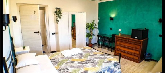 5-salle Appartement à Modena, Italy No. 157791 13