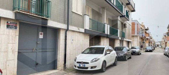 1-Zimmer Gewerbliche Immobilie in San Severo, Italy, Nr. 20724 3