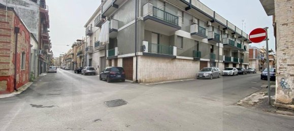 1-Zimmer Gewerbliche Immobilie in San Severo, Italy, Nr. 20724 4