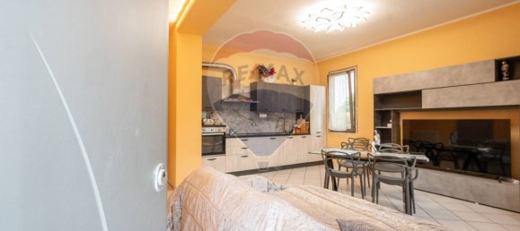 Apartamento de 2 dormitorios en Casaloldo, Italy No. 352711 16