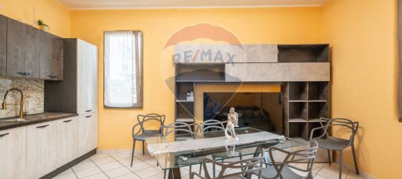 Apartamento de 2 dormitorios en Casaloldo, Italy No. 352711 22