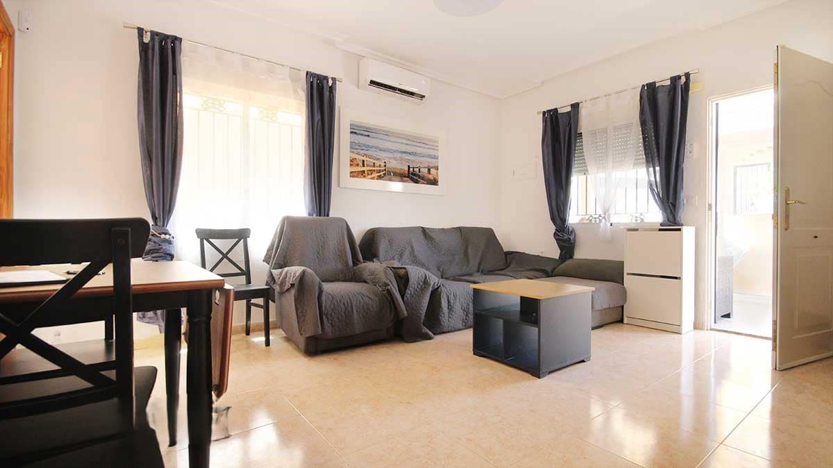 3 bedrooms House in Alicante, Spain No. 238322