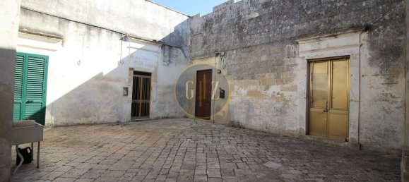 5 rooms House in Martano, Italy No. 274101 22
