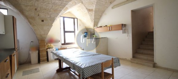 5 rooms House in Martano, Italy No. 274101 39