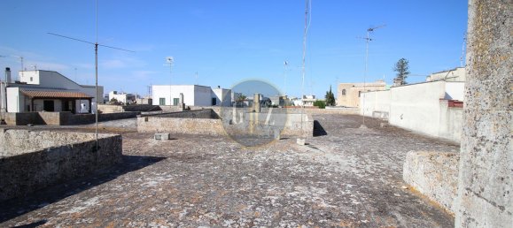 5 rooms House in Martano, Italy No. 274101 19