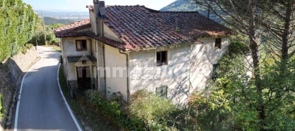 5 rooms House in Lucca, Italy No. 103475 4