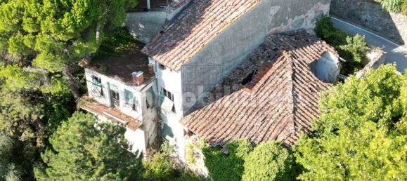 5 rooms House in Lucca, Italy No. 103475 6