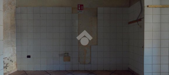 5-salle Appartement à Oria, Italy No. 287129 8