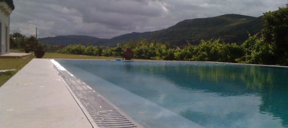 4 bedrooms Castles in Bucelas, Portugal No. 46841 4