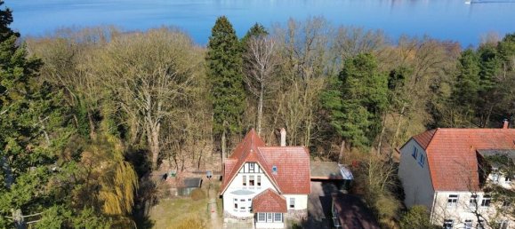 Вилла с 6 комнатами в Мекленбургское Поозёрье, Германия № 174677 2