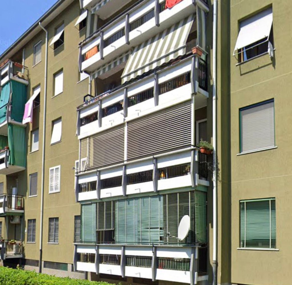 3-salle Appartement à Milan, Italy No. 244753