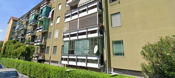 3-salle Appartement à Milan, Italy No. 244753 21