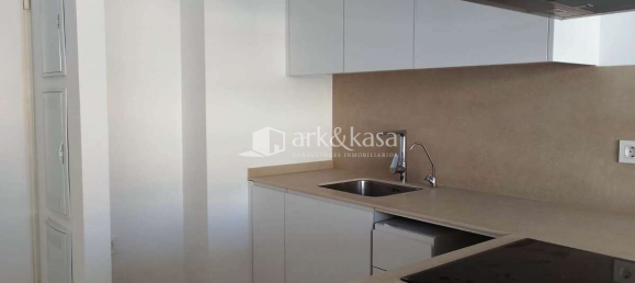 2 bedrooms Penthouse in Valencia, Spain No. 19617 19