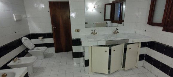 5 rooms Villa in Asolo, Italy No. 104094 5