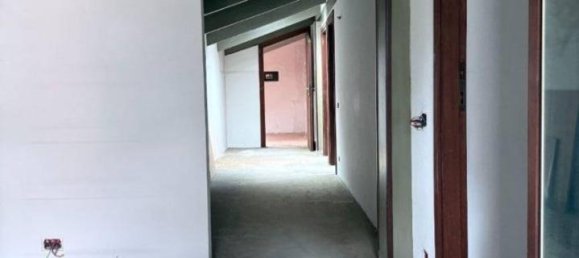 6 rooms Apartment in Traversetolo, Italy No. 41974 24