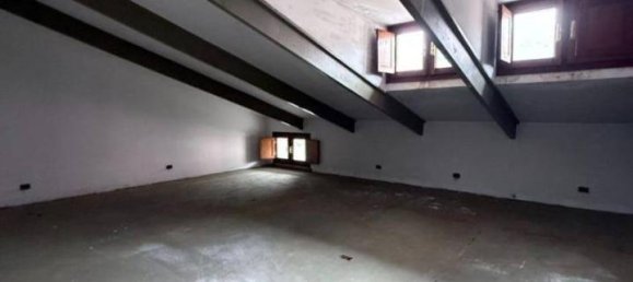 6 rooms Apartment in Traversetolo, Italy No. 41974 38