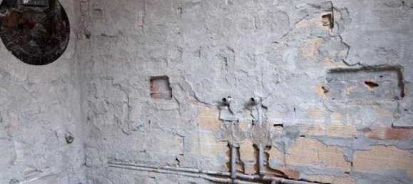 6 rooms Apartment in Traversetolo, Italy No. 41974 14