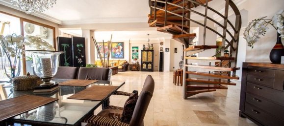 3 bedrooms Penthouse in Fuengirola, Spain No. 40277 10