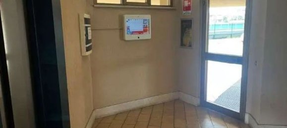 3 bedrooms Apartment in Tavazzano con Villavesco, Italy No. 373827 3