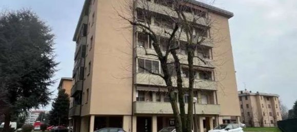 3 bedrooms Apartment in Tavazzano con Villavesco, Italy No. 373827 13