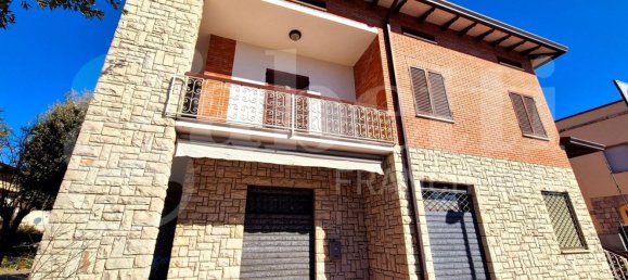 5 rooms House in Bettona, Italy No. 60680 36