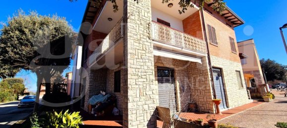 5 rooms House in Bettona, Italy No. 60680 30