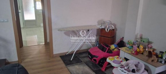 Bungalow de 4 dormitorios en Alicante, Spain No. 145908 11