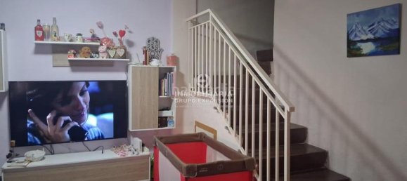 Bungalow de 4 dormitorios en Alicante, Spain No. 145908 3