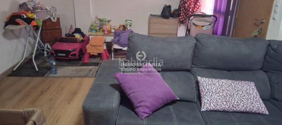 Bungalow de 4 dormitorios en Alicante, Spain No. 145908 6