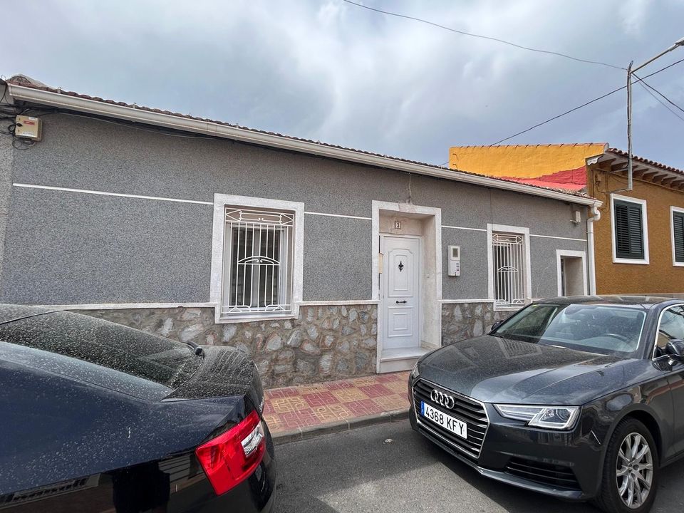 Villa de 2 dormitorios en Jacarilla, Spain No. 178470