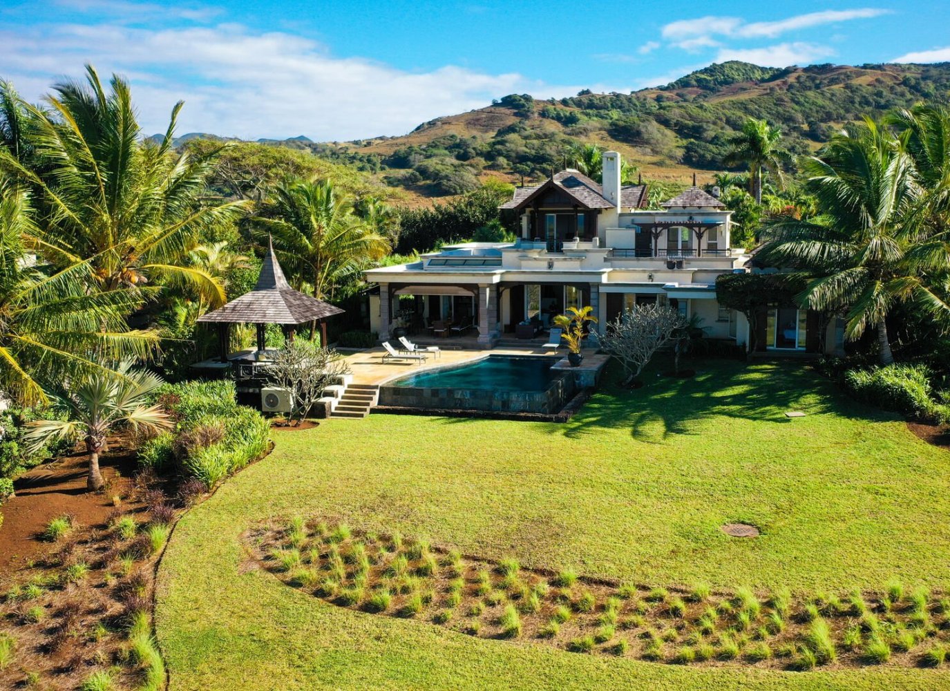 4 bedrooms Villa in Bel Ombre, Mauritius No. 257