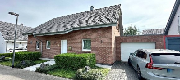 Casa de 3 dormitorios en Grevenbroich, Germany No. 230557 3