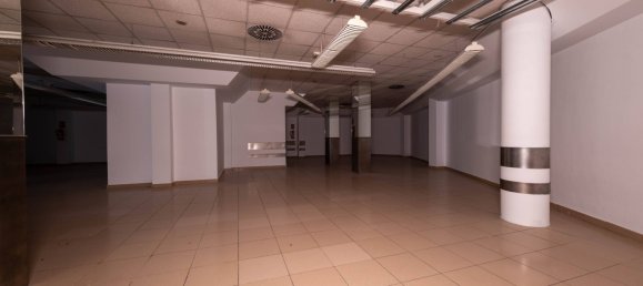 عقار تجاري في Santa Lucia De Tirajana, Spain 2410متر مربع رقم 34507 22