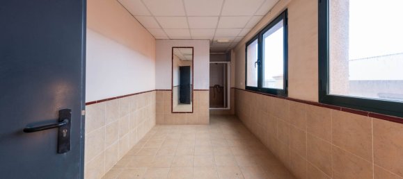 عقار تجاري في Santa Lucia De Tirajana, Spain 2410متر مربع رقم 34507 36