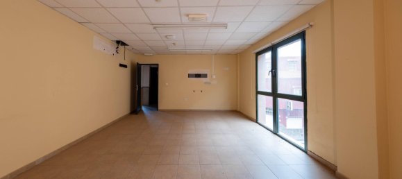 عقار تجاري في Santa Lucia De Tirajana, Spain 2410متر مربع رقم 34507 34