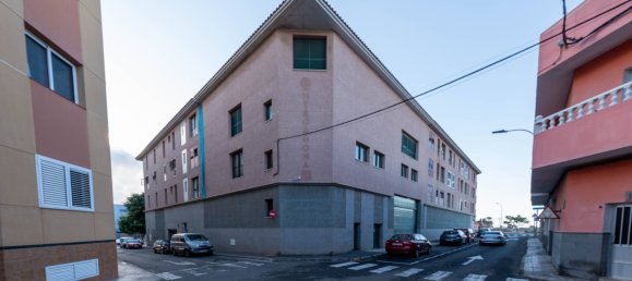 عقار تجاري في Santa Lucia De Tirajana, Spain 2410متر مربع رقم 34507 50