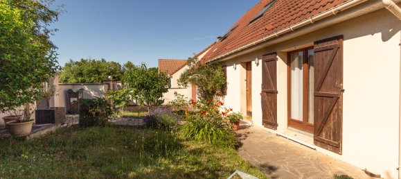 5 chambres Maison à Jouy-le-Moutier, France No. 138923 19