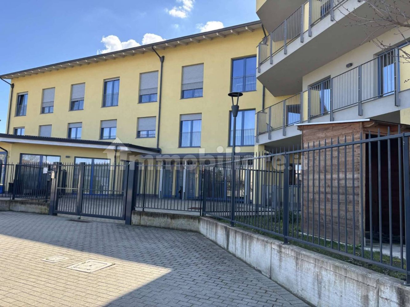 5 rooms Building in Cavagnolo, Italy No. 4542