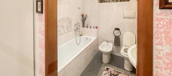 4 rooms Apartment in Cabiate, Italy No. 32121 22