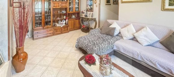 4 rooms Apartment in Cabiate, Italy No. 32121 4