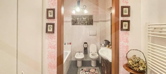 4 rooms Apartment in Cabiate, Italy No. 32121 21